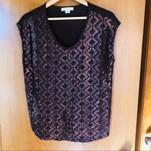 🍾🎊🎉 Pretty sequin top for New Year’s Eve